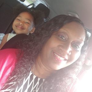 Meet your Posher, Oona